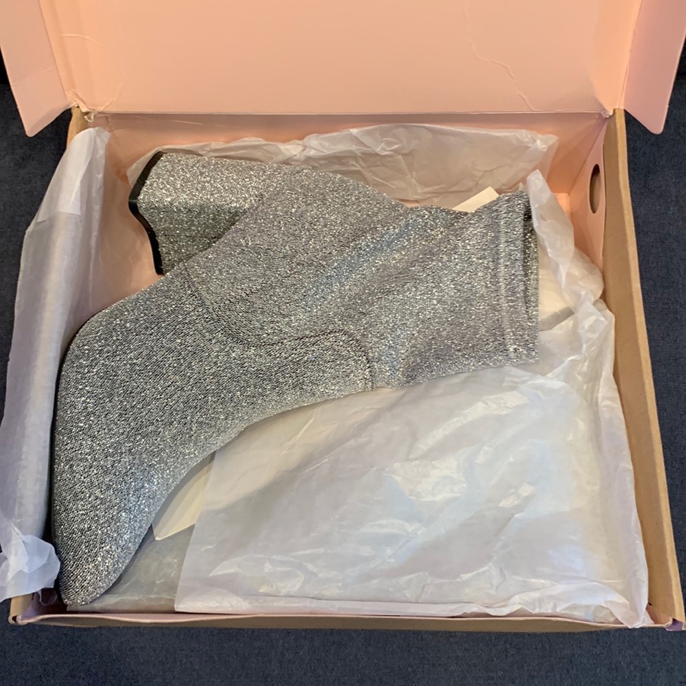 Charlotte Russe Sliver STR Lurex boots